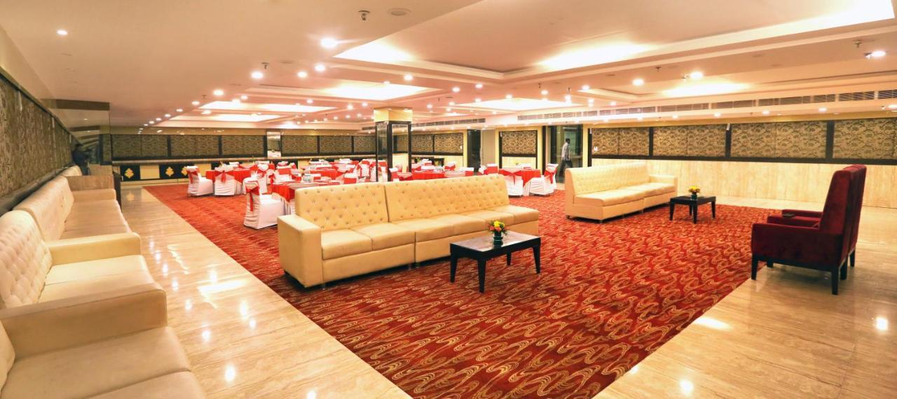 Hotel Pitrashish Pride Igi Intl Airport Delhi エクステリア 写真