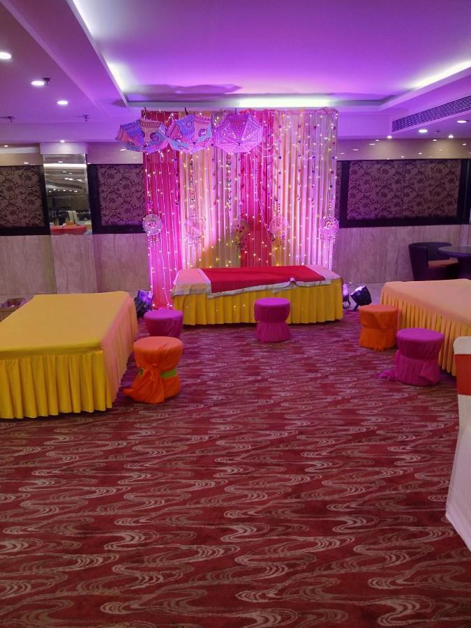 Hotel Pitrashish Pride Igi Intl Airport Delhi エクステリア 写真