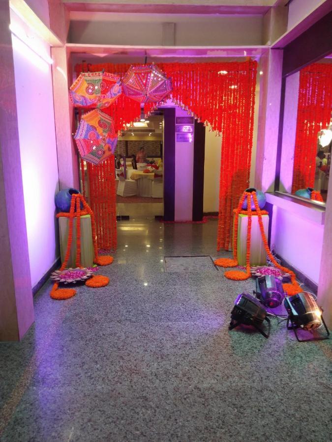 Hotel Pitrashish Pride Igi Intl Airport Delhi エクステリア 写真