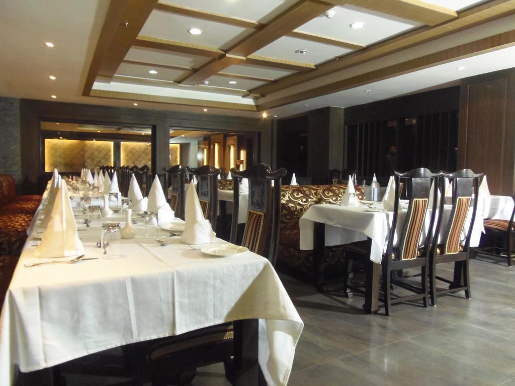 Hotel Pitrashish Pride Igi Intl Airport Delhi エクステリア 写真